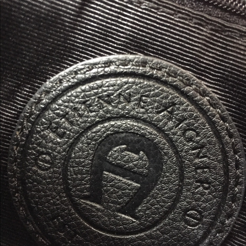 Black Leather Purse - Picture 5 of 6